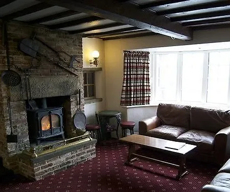 The Blackamoor Inn Hotell 3*