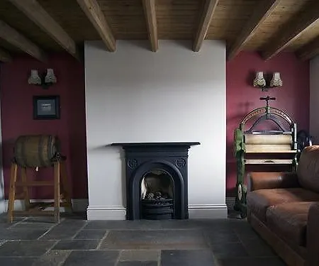 The Blackamoor Inn Hotell