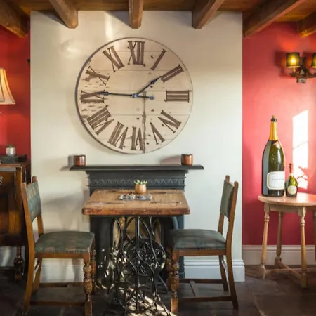 Hotell The Blackamoor Inn