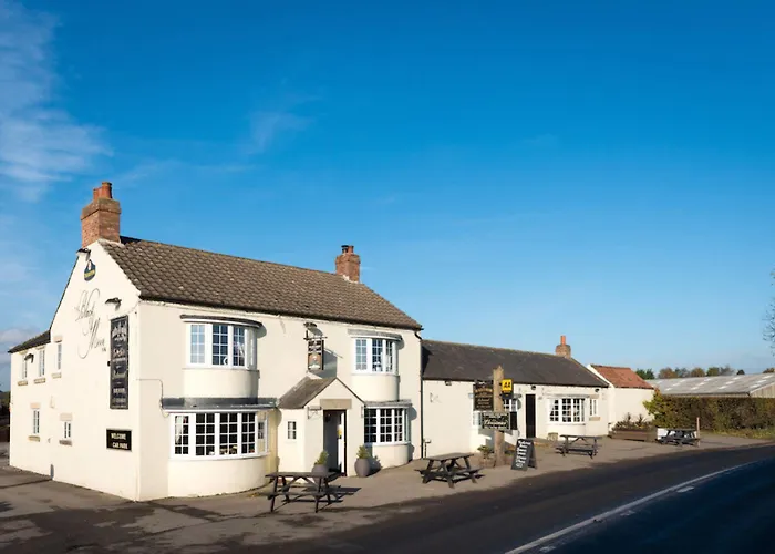 Hotel The Blackamoor Inn 3*